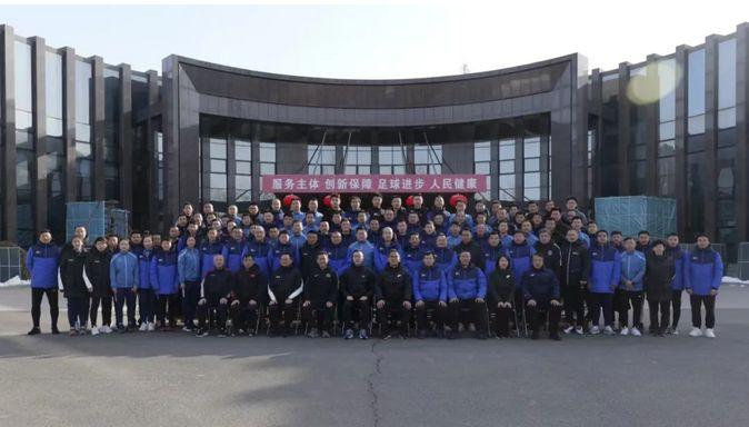 孙晓龙顺利完成五超首秀，成为北京最年轻的五