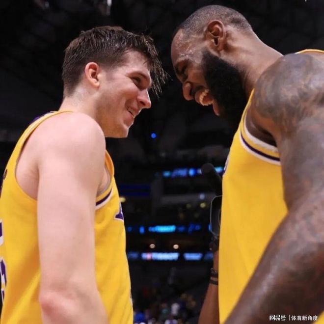 湖人虽败犹荣展现韧性，季后赛前景光明
