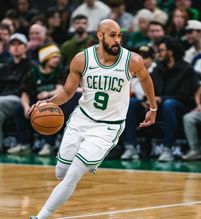 字母哥缺席雄鹿溃败凯尔特人双星闪耀大胜